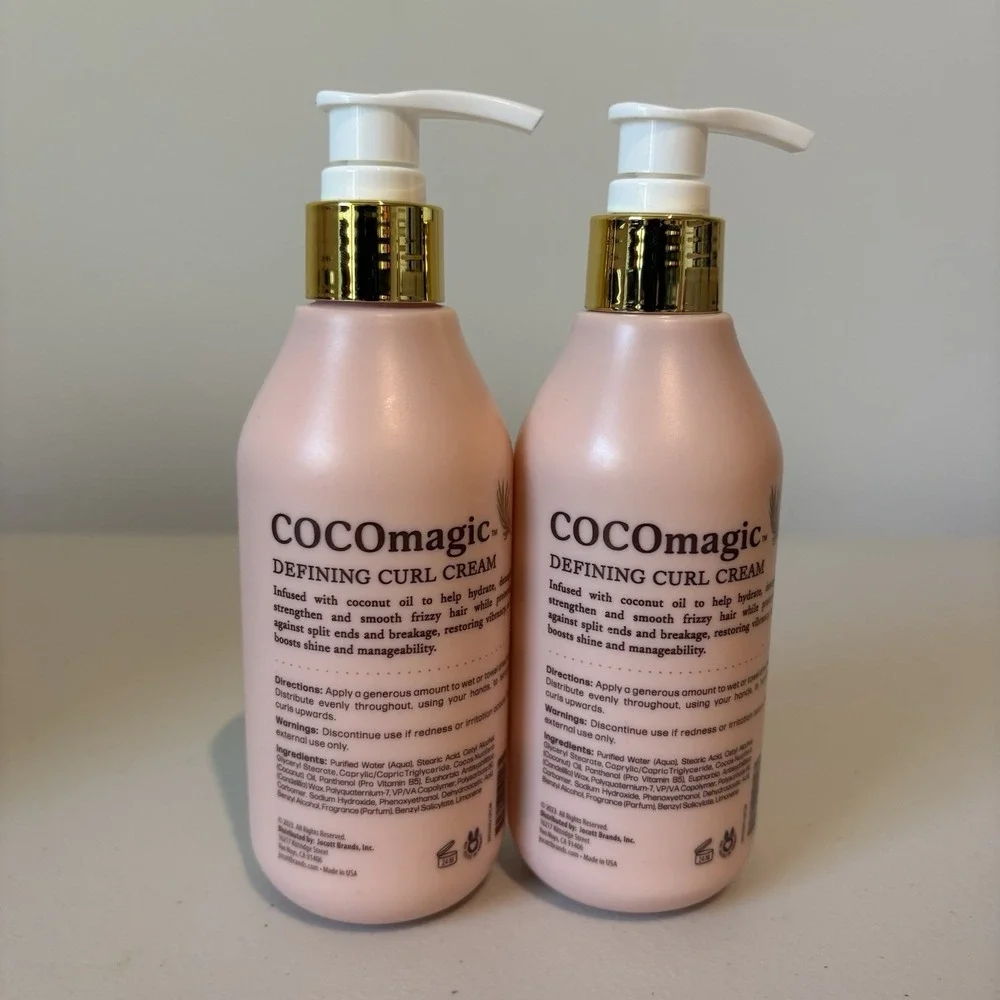 COCOMAGIC DEFINING CURL CREAM 8 OZ COCONUT OIL LOT Of 2